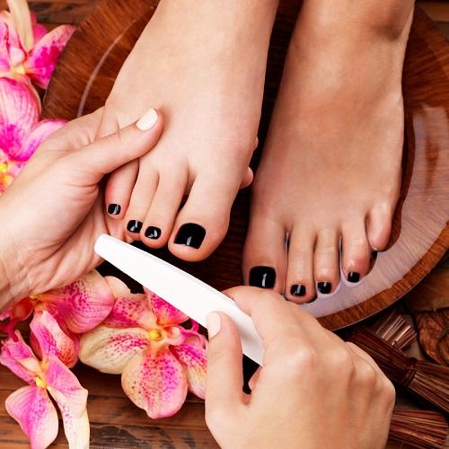 Deluxe pedicure luxurious treatment